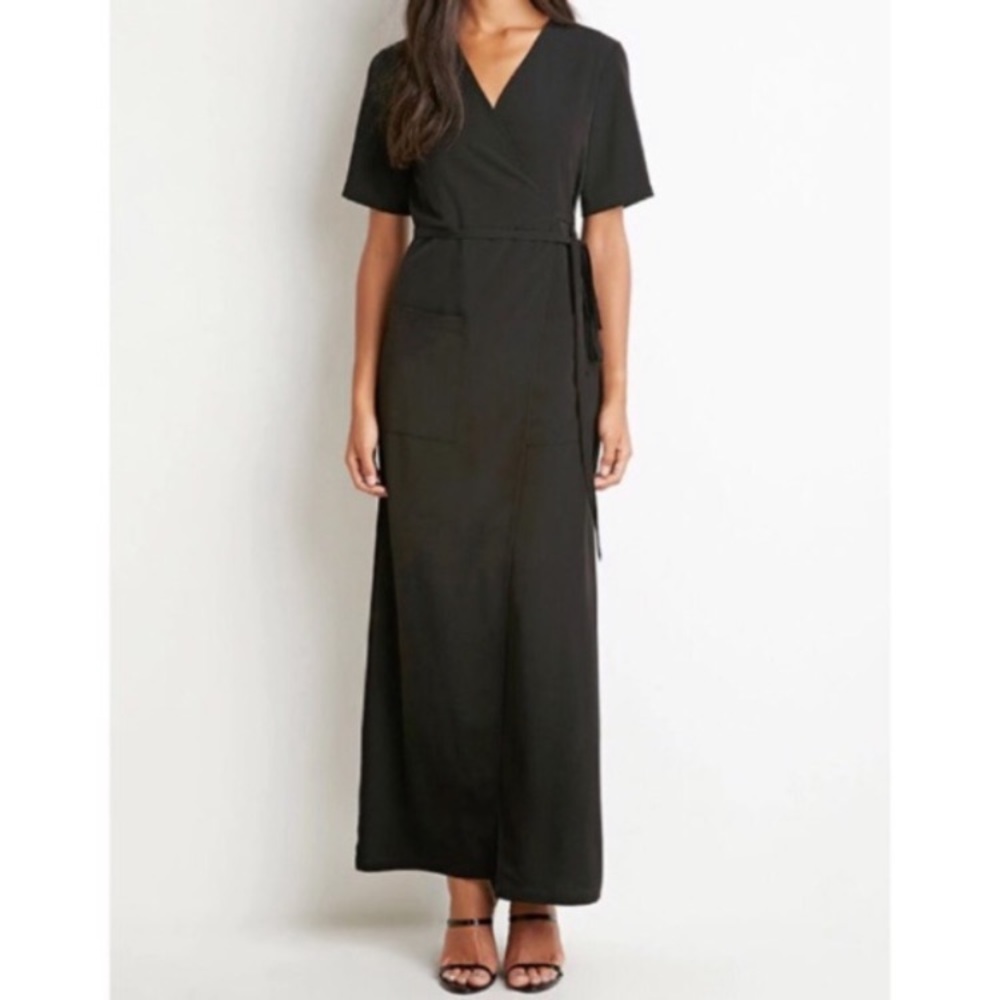 F21 | Black minimalist dress